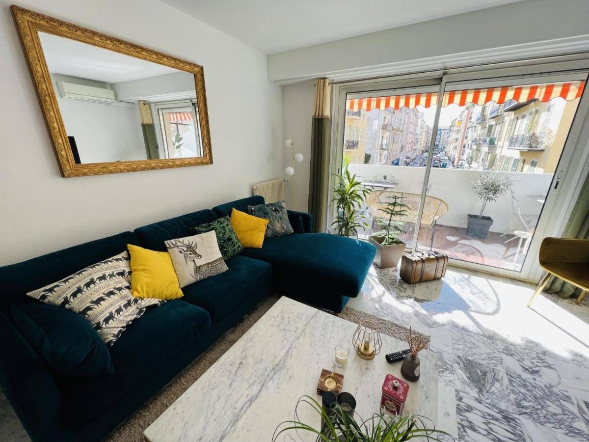 John Homestay Room In Ницца Экстерьер фото